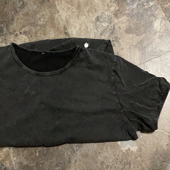 MEN’S - Flexliving Acid Washed Black Tee - Picture 3 of 9